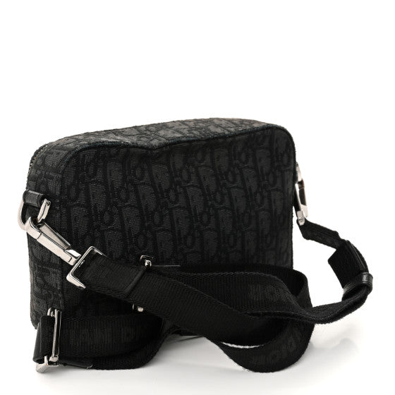 CHRISTIAN DIOR
HOMME Oblique Safari Messenger