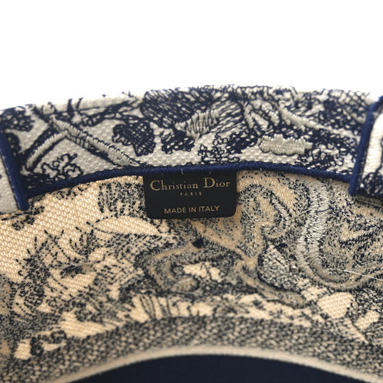 CHRISTIAN DIOR
Canvas Embroidered Large Dioriviera Toile De Jouy Book Tote