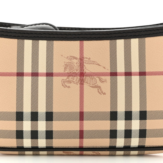 BURBERRY
Haymarket Check Sling Bag Chocolate