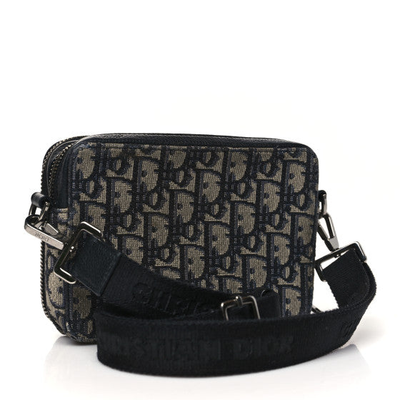 CHRISTIAN DIOR
Oblique Pouch Navy Blue