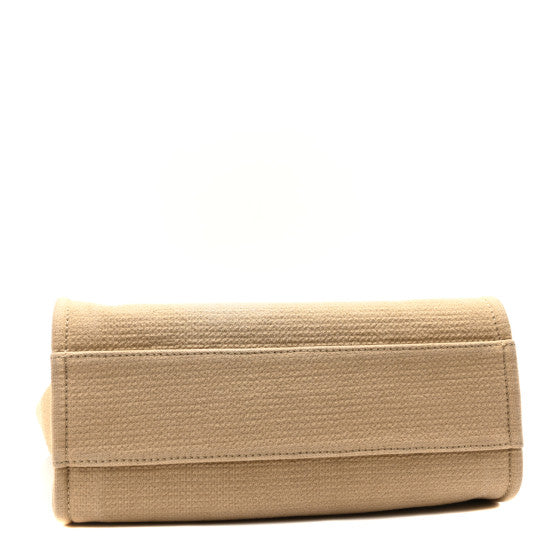 CHANEL
Mixed Fibers Small Deauville Tote Beige