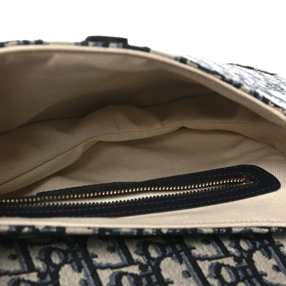 CHRISTIAN DIOR
Oblique Saddle Bag Blue