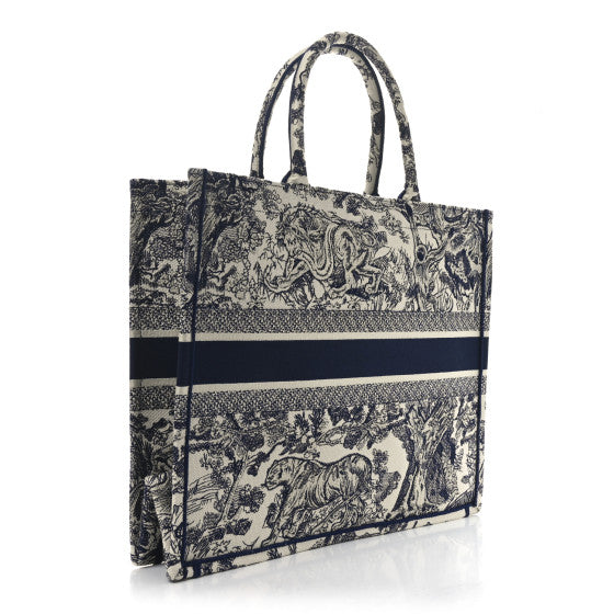 CHRISTIAN DIOR
Canvas Embroidered Large Dioriviera Toile De Jouy Book Tote