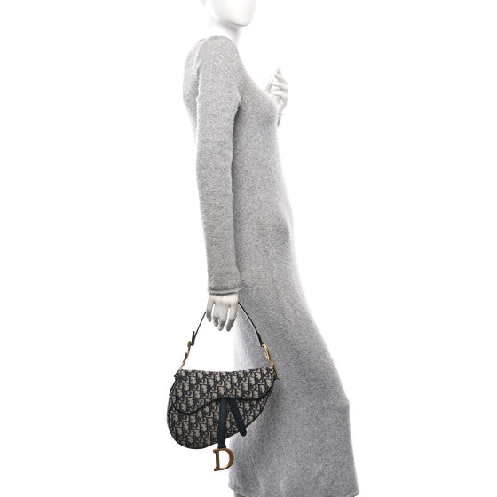 CHRISTIAN DIOR
Oblique Saddle Bag Blue