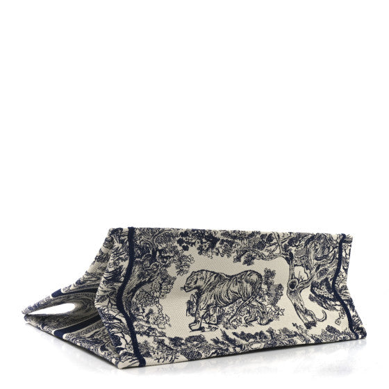 CHRISTIAN DIOR
Canvas Embroidered Large Dioriviera Toile De Jouy Book Tote