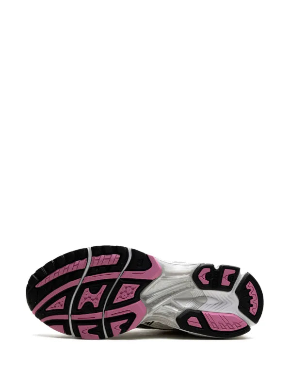 ASICS
Gel-Kayano 14 "White/Pink" sneakers