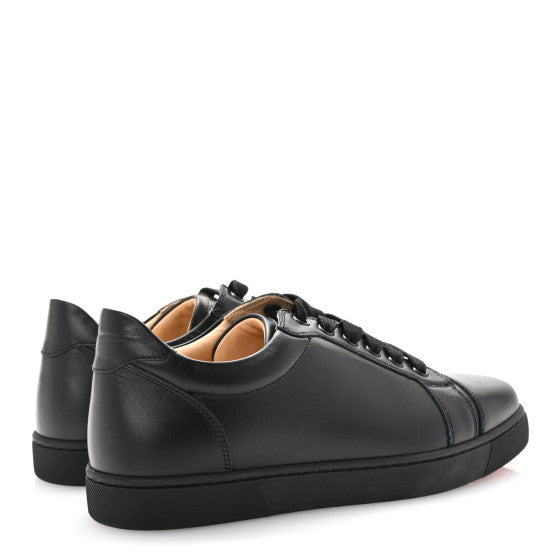 CHRISTIAN LOUBOUTIN
Suede Louis m Flat Sneakers Black
