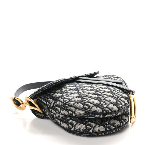 CHRISTIAN DIOR
Oblique Saddle Bag Blue