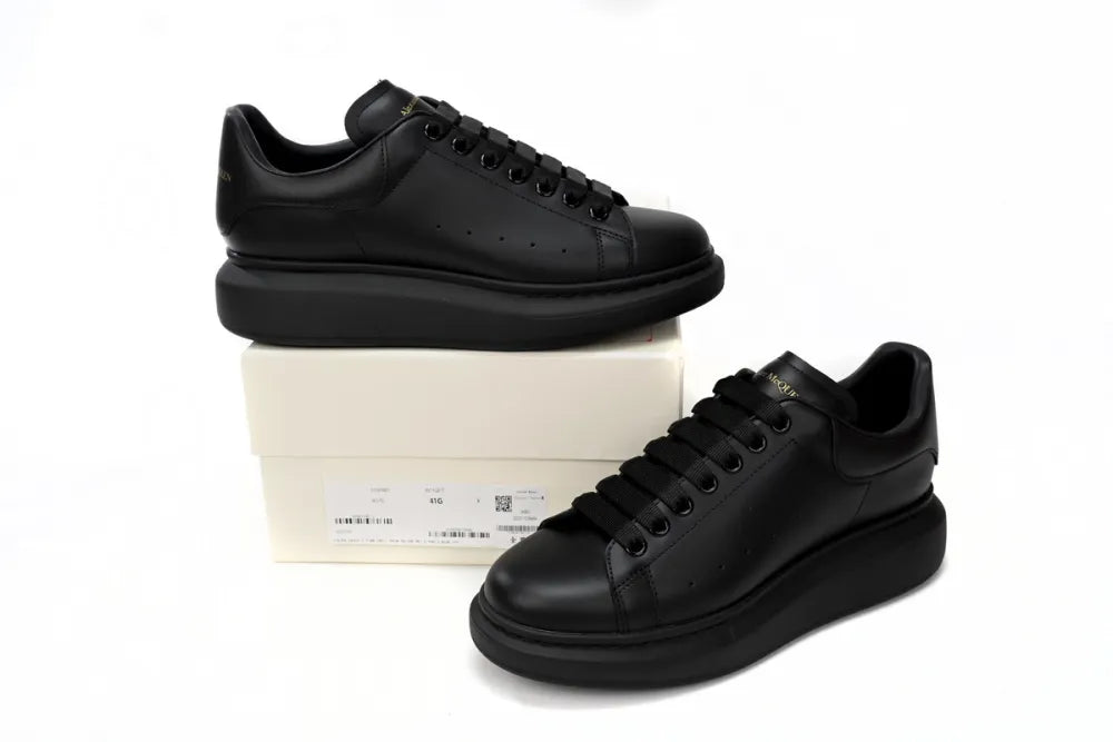 ALEXANDER MCQUEEN BLACK