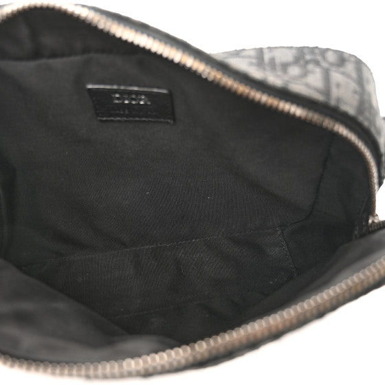 CHRISTIAN DIOR
HOMME Oblique Safari Messenger