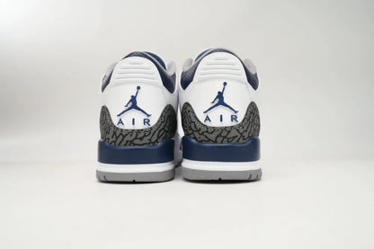 JORDAN 3 MIDNIGHT NAVY