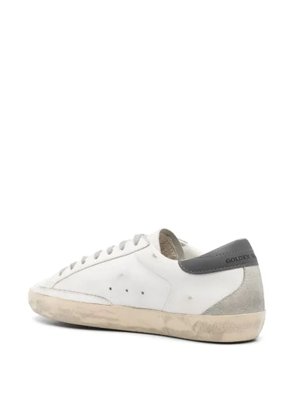 Golden Goose
Super-Star distressed sneakers