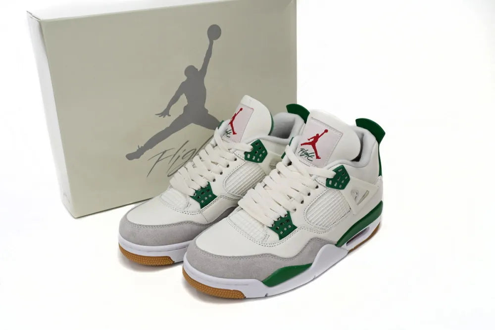 JORDAN 4 SB PINE GREEN