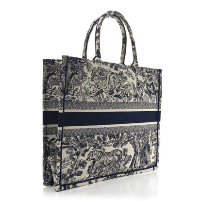 CHRISTIAN DIOR 
Canvas Embroidered Large Dioriviera Toile De Jouy Book Tote