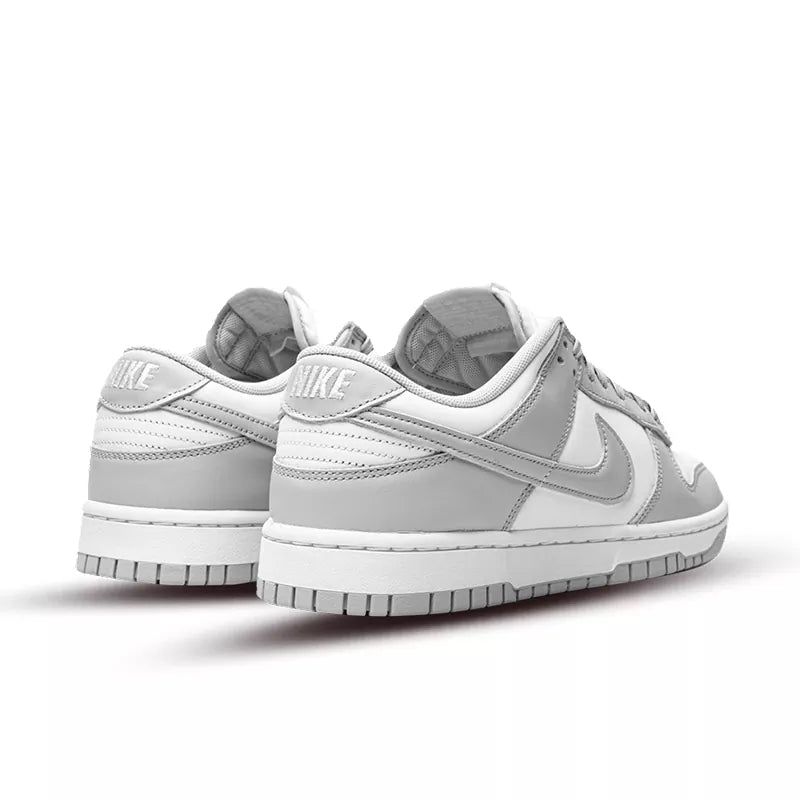 NIKE DUNK LOW
GREY FOG