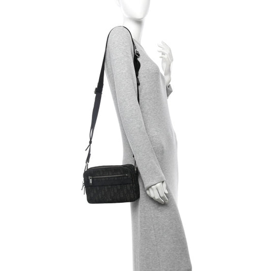 CHRISTIAN DIOR 
HOMME Oblique Safari Messenger