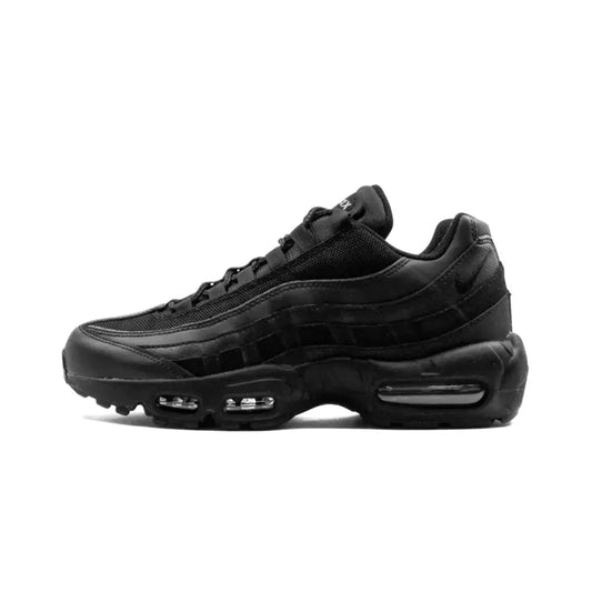 NIKE AIR MAX 95 ESSENTIAL
TRIPLE BLACK