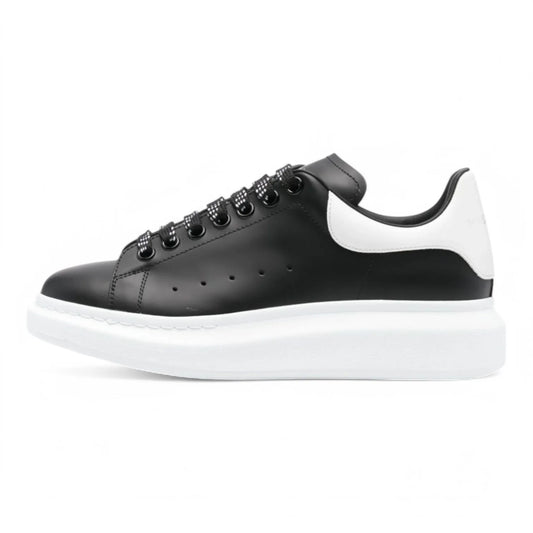 ALEXANDER MCQUEEN BALCK AND WHITE
