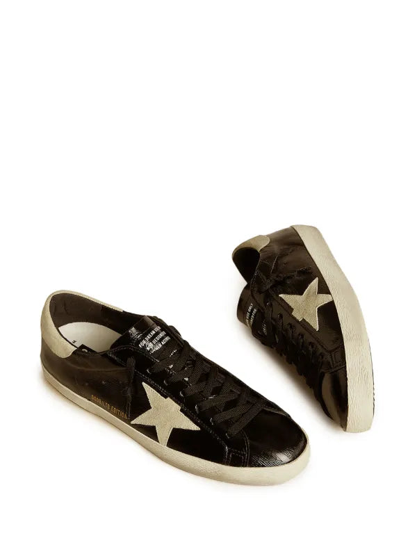 Golden Goose
Super Star sneakers