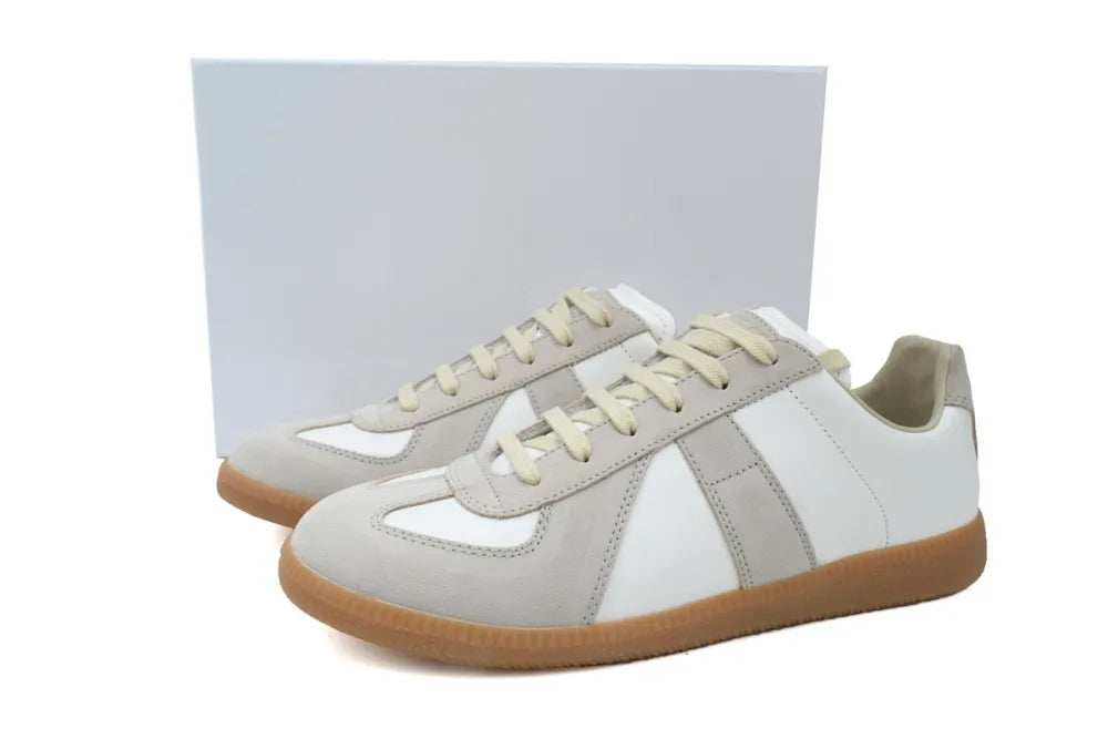 MAISON MARGIELA WHITE