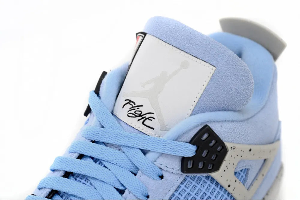JORDAN 4 UNIVERSITY BLUE