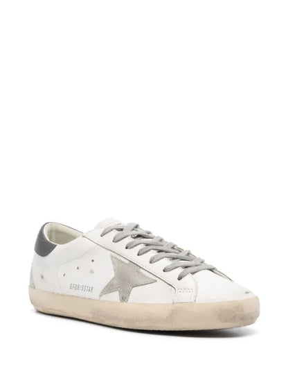 Golden Goose
Super-Star distressed sneakers