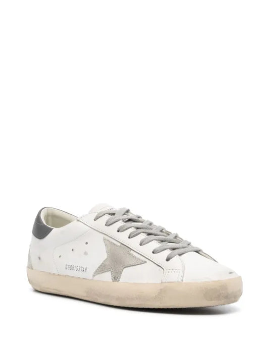 Golden Goose
Super-Star distressed sneakers
