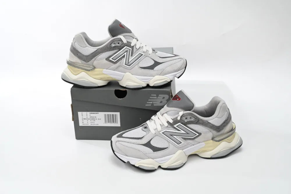 NEW BALANCE 9060
