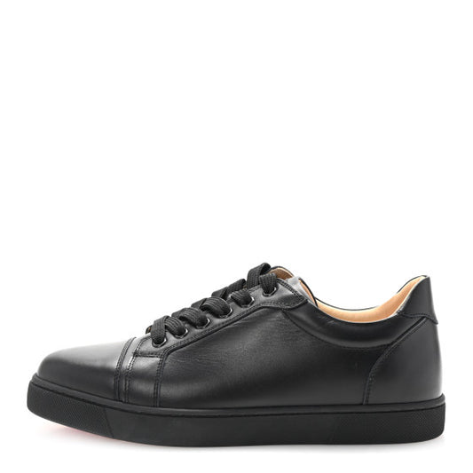 CHRISTIAN LOUBOUTIN 
Suede Louis m Flat Sneakers Black