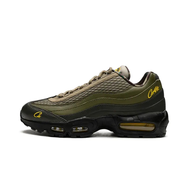 NIKE AIR MAX 95 SP
CORTEIZ GUTTA GREEN