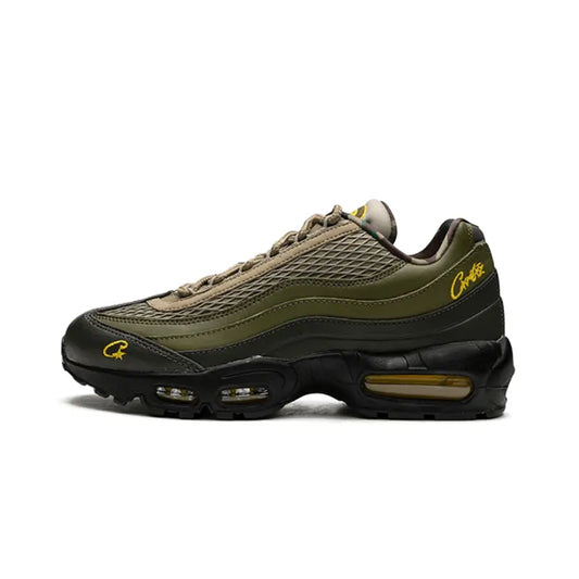 NIKE AIR MAX 95 SP
CORTEIZ GUTTA GREEN