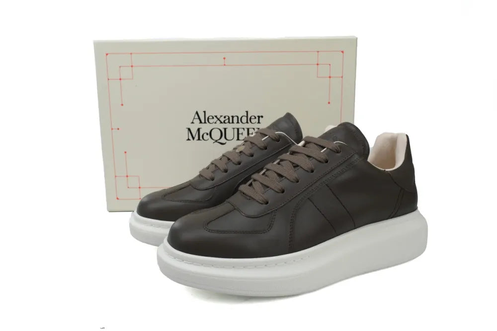 ALEXANDER MCQUEEN BLACK & WHITE