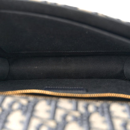 CHRISTIAN DIOR 
Oblique 30 Montaigne Flap Bag Blue